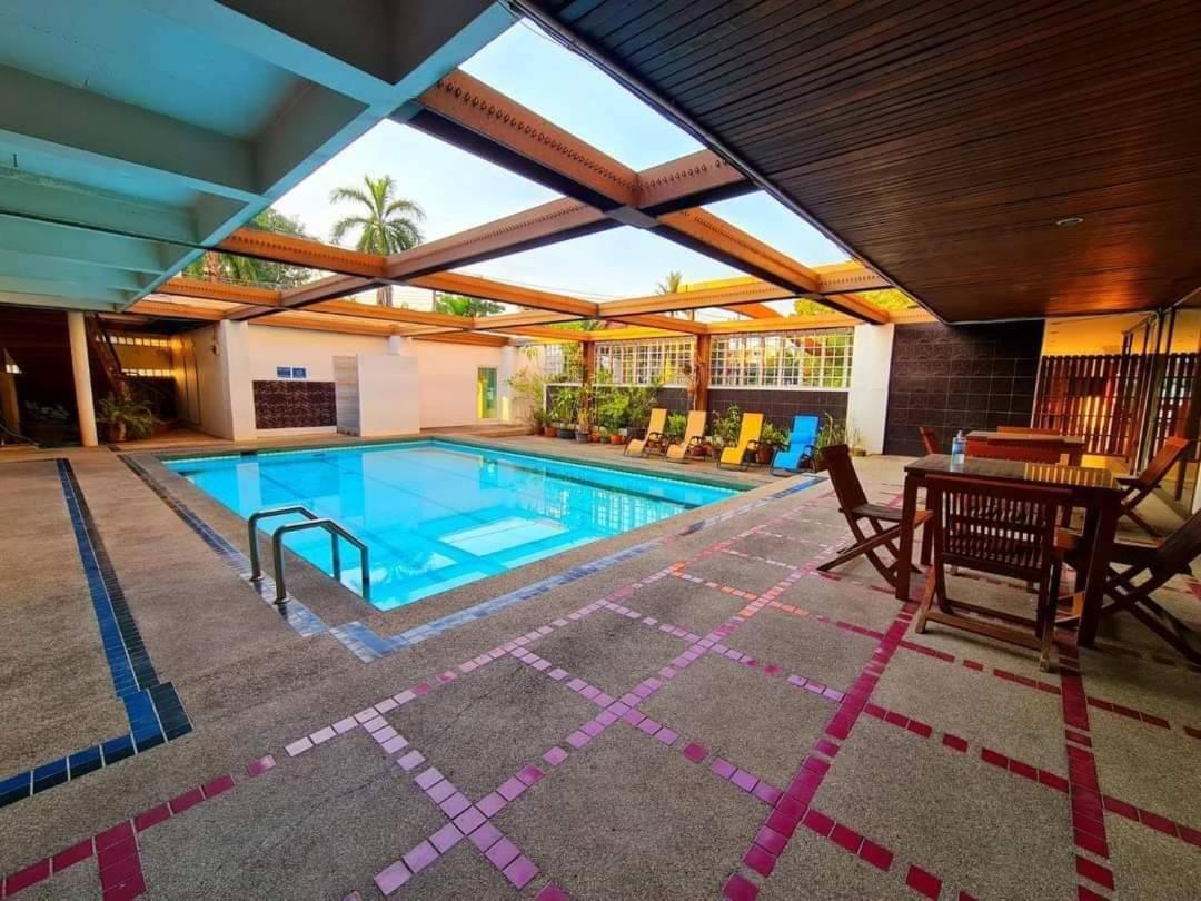 Hotel The Pacific Cool Chic à Chiang Mai Extérieur photo